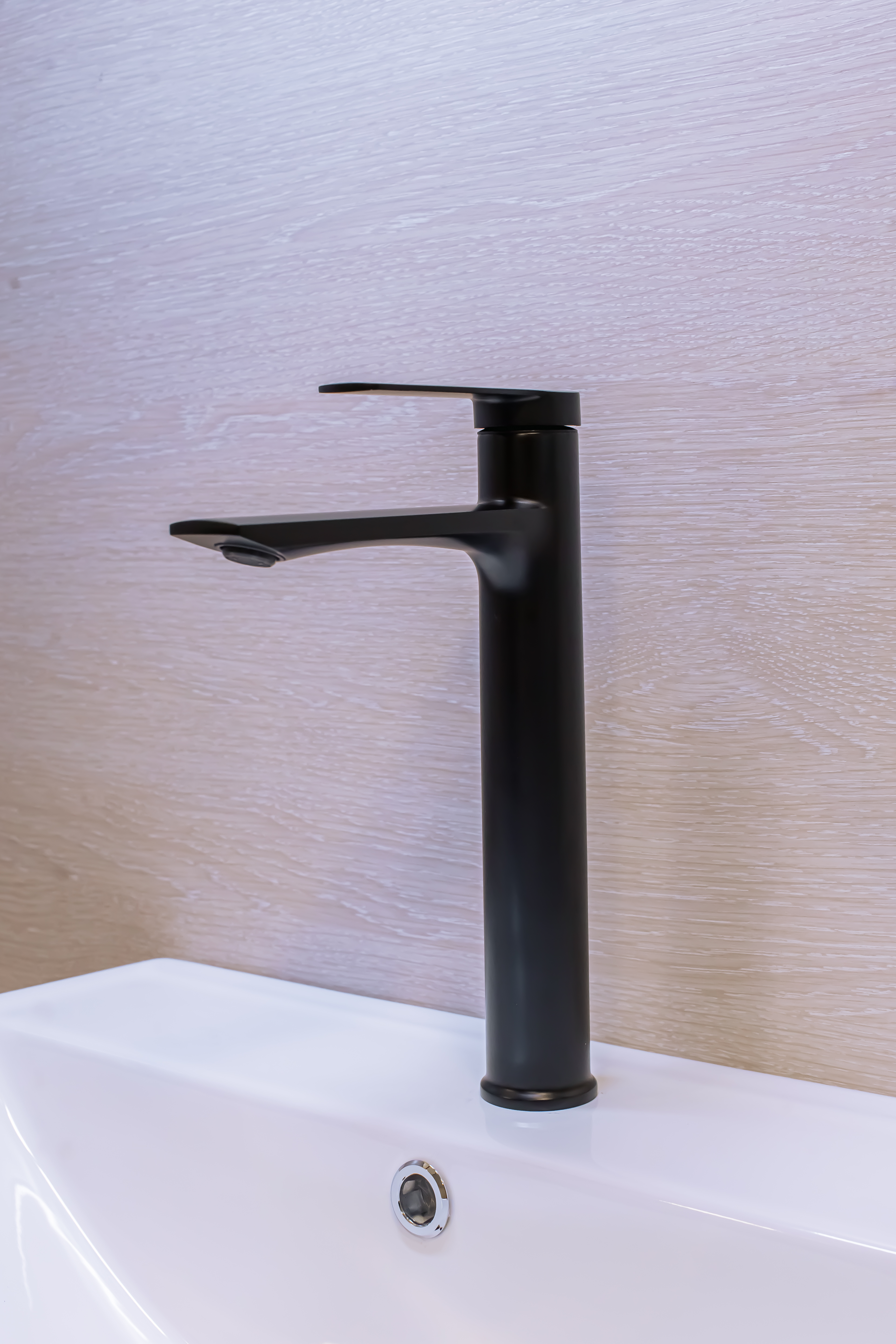 Lavabo simesiteli (hündür)