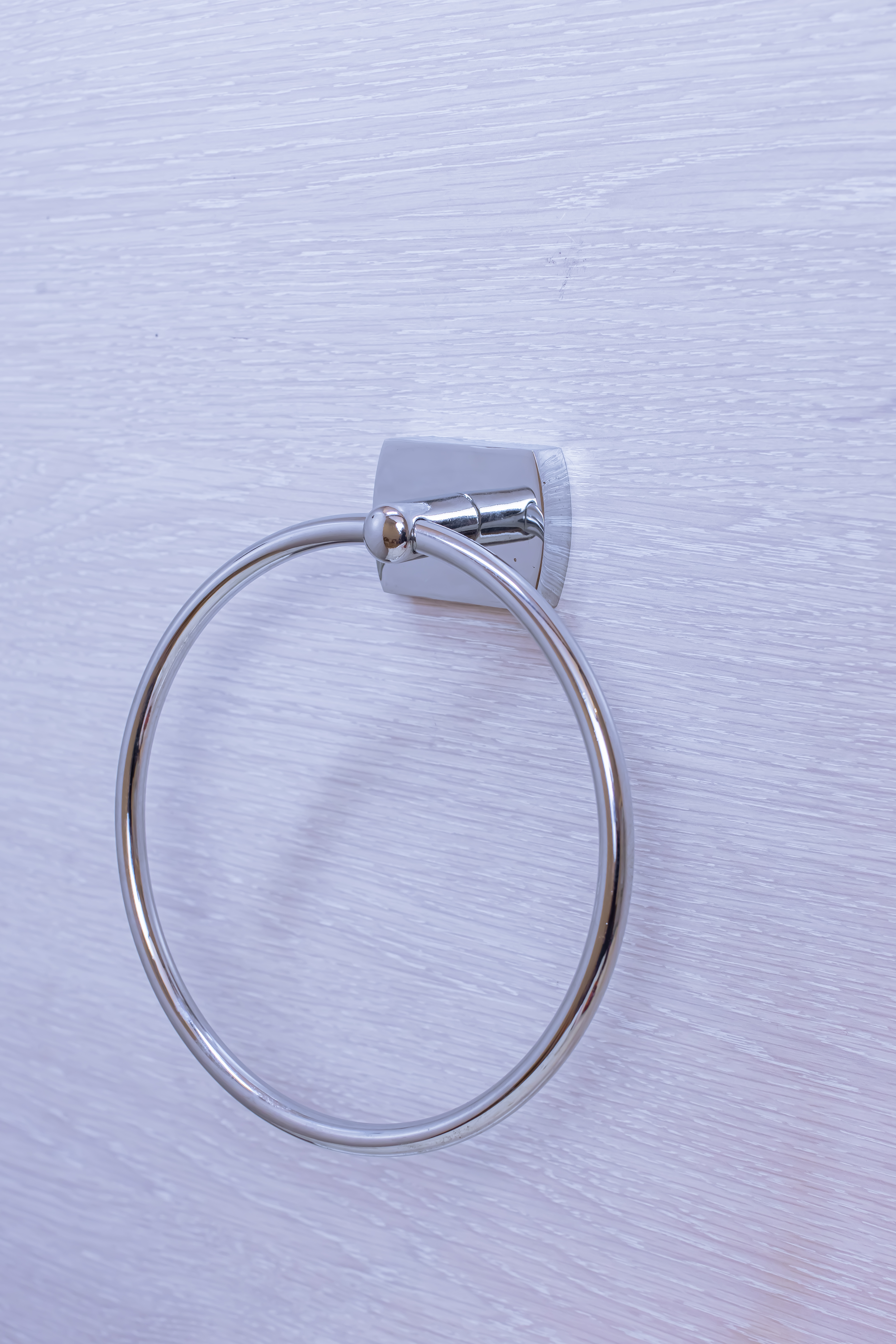 Oval dəsmal asılan