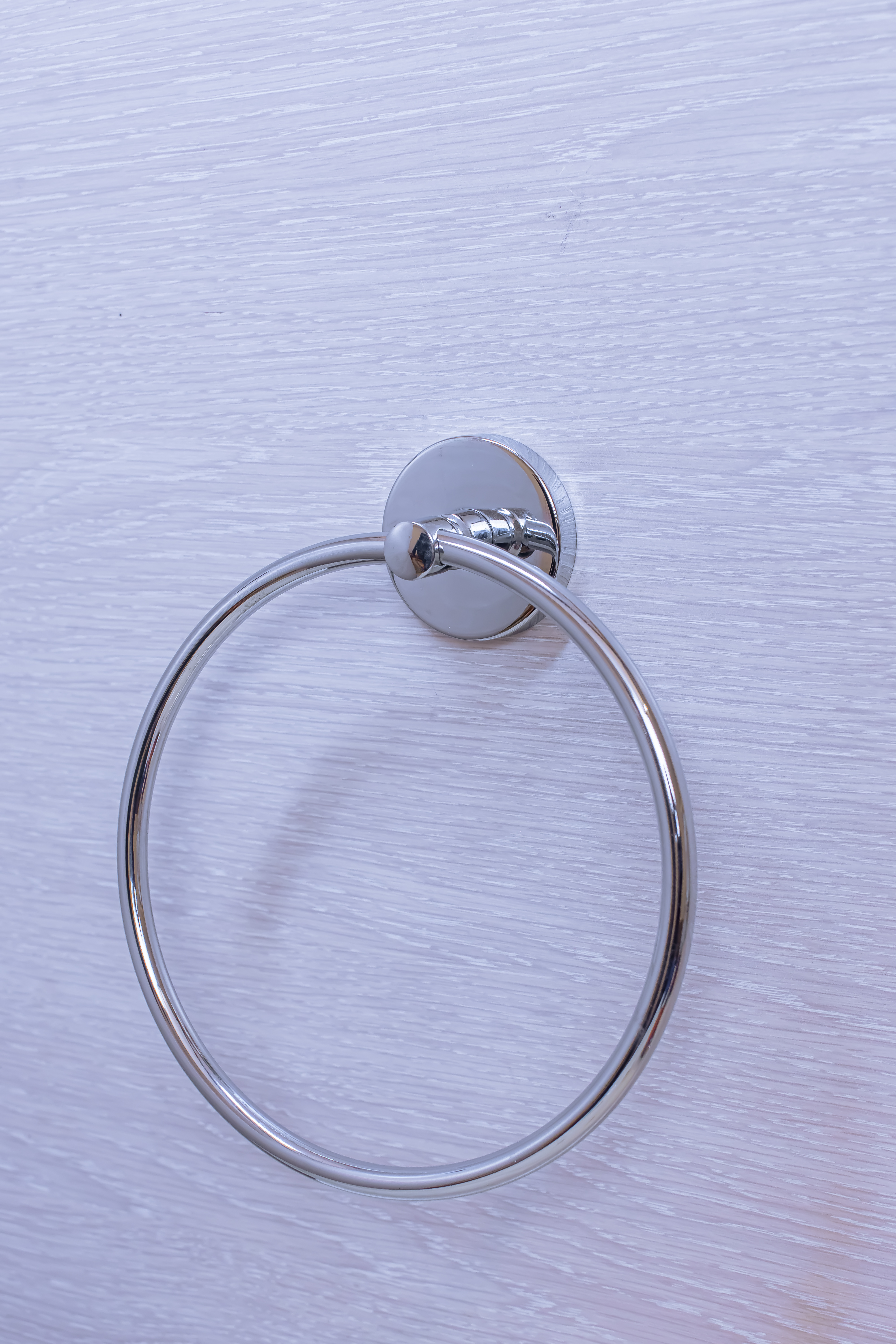 Oval dəsmal asılan