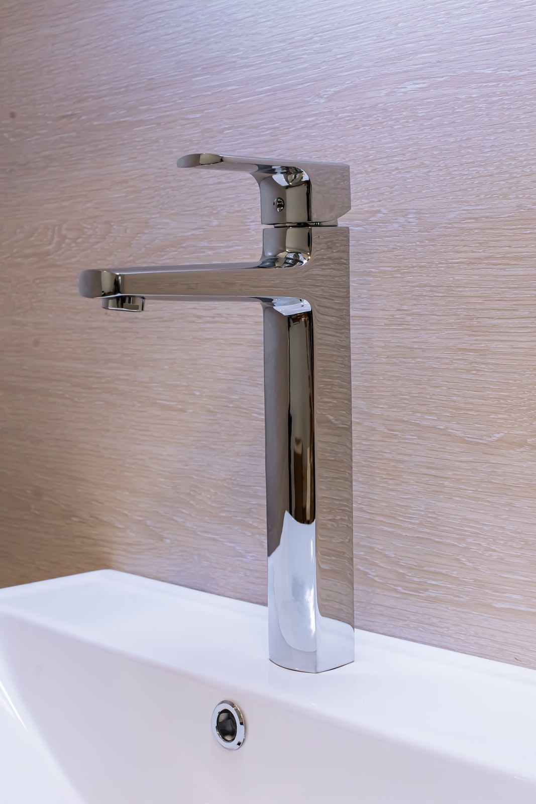Lavabo simesiteli (hündür)