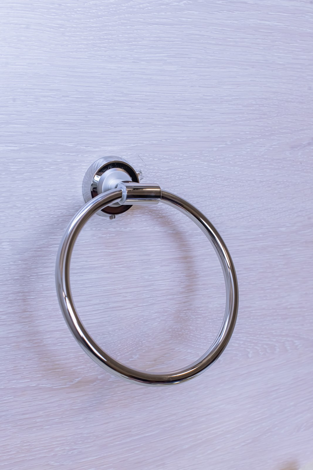 Oval dəsmal asılan